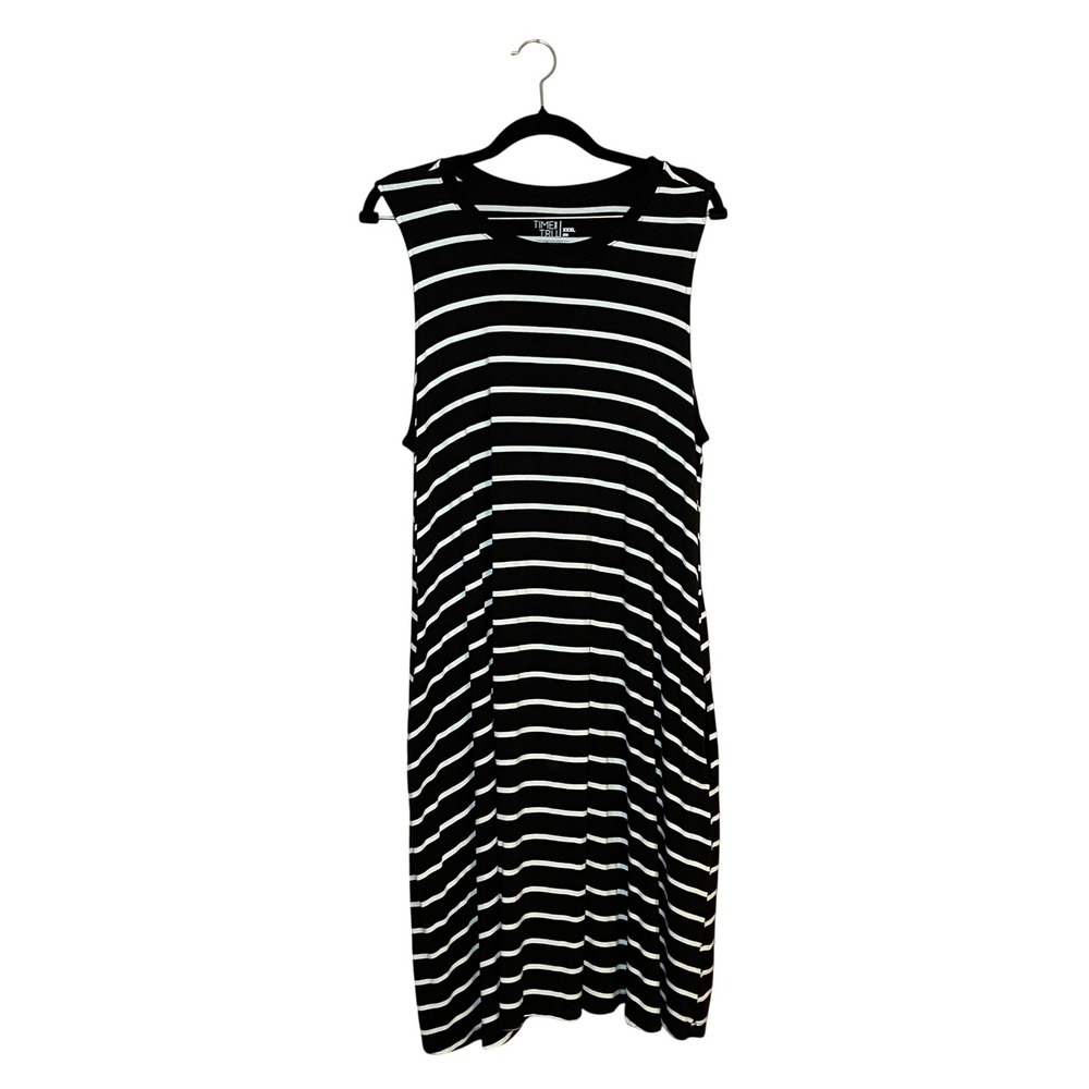 Time and Tru Maxi Dress Women XXXL Black White Excellent Striped Sleeveless